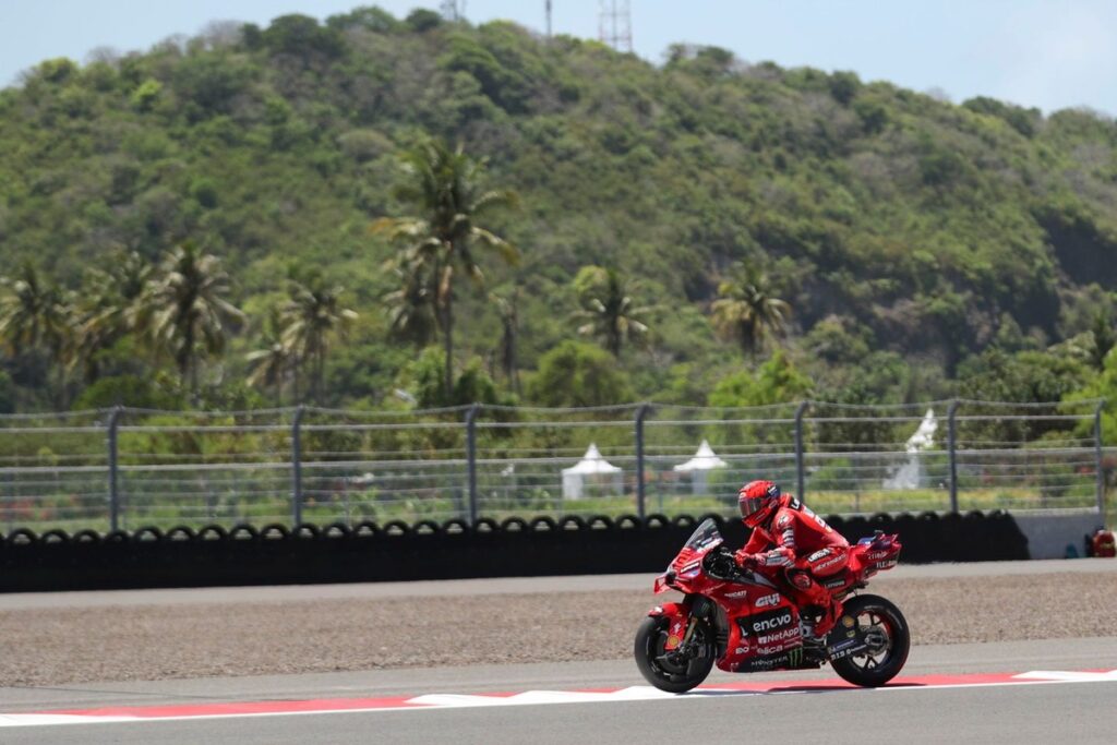 Why MotoGP riders blamed a gravel trap for Marc Marquez’s Indonesian GP injury Why MotoGP riders blamed a gravel trap for Marc Marquez’s Indonesian GP injury