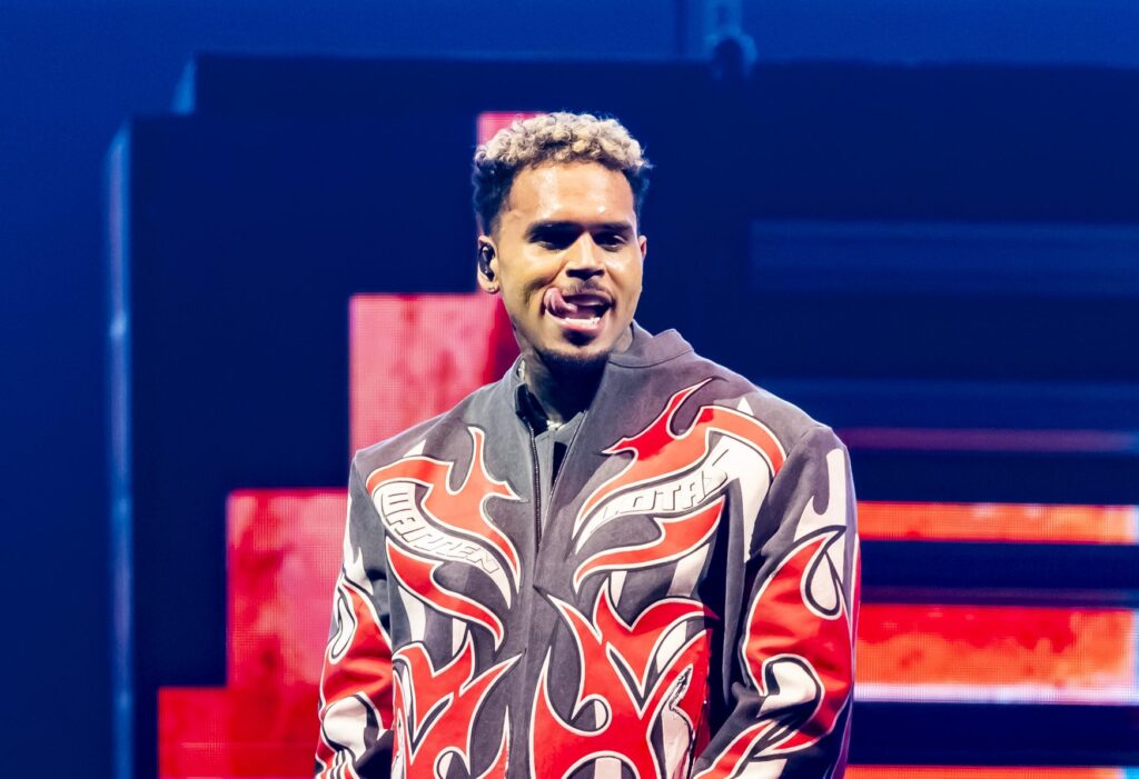 Get It, Girls! Social Media Loses It After Fans Turn Up Chris Brown’s Afterparty With SPICY Dance Moves (VIDEOS) Get It, Girls! Social Media Loses It After Fans Turn Up Chris Brown’s Afterparty With SPICY Dance Moves (VIDEOS)