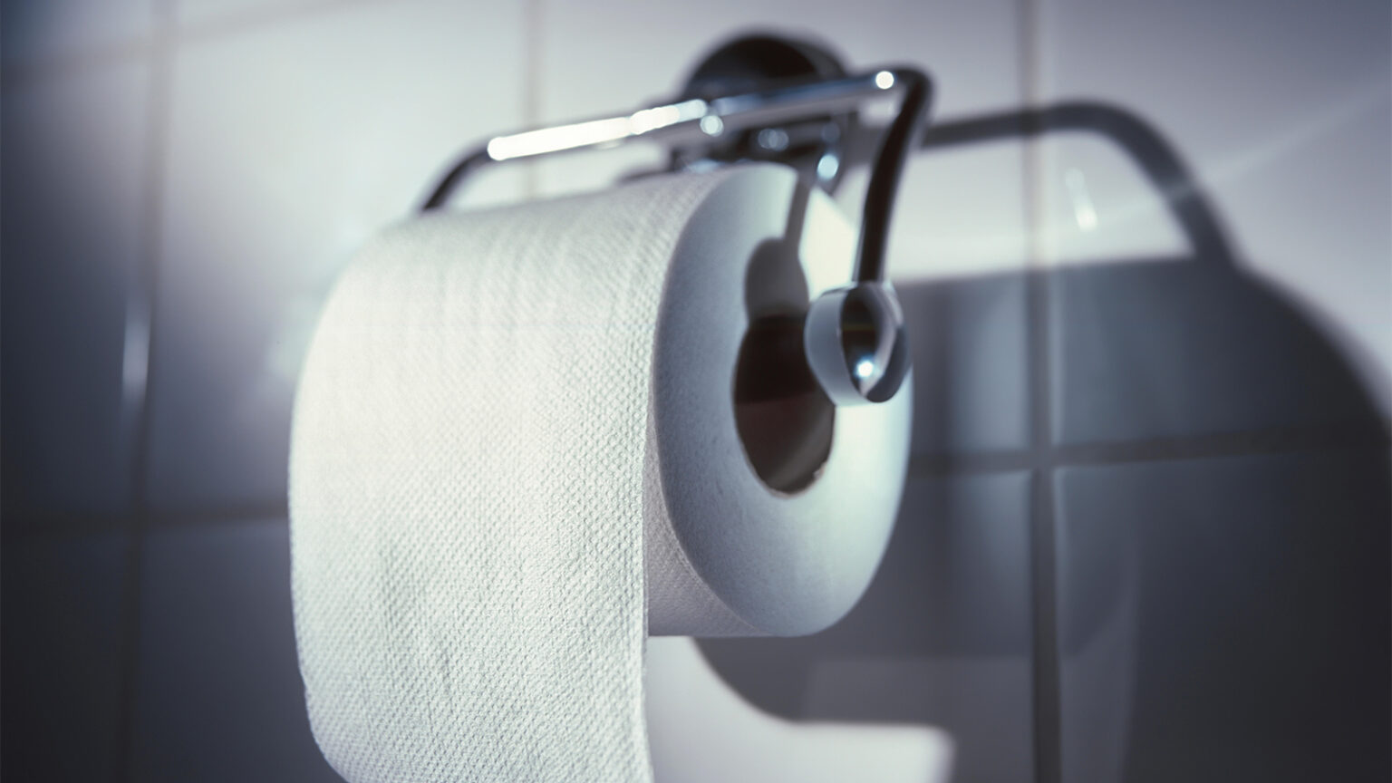 ‘Ghost Poop’ and Gut Health: Gastroenterologist Weighs In