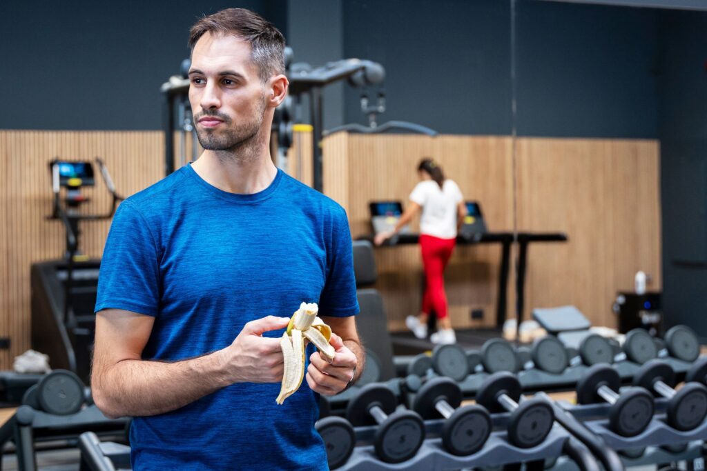 The 6 Best Natural Foods to Fuel Your Workouts, According to Dietitians