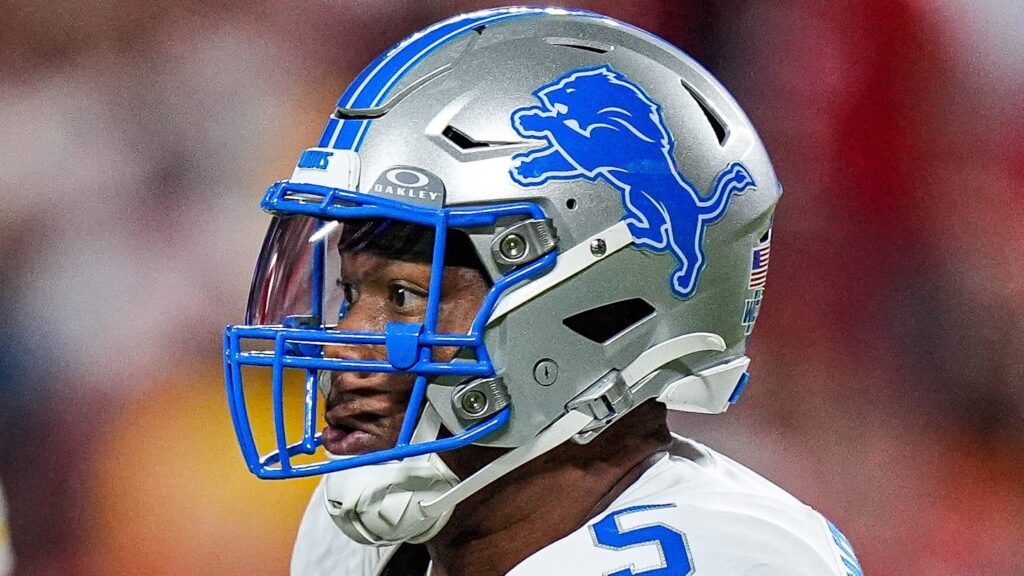 Detroit Lions Want to Even Out Workload Between Running Backs
