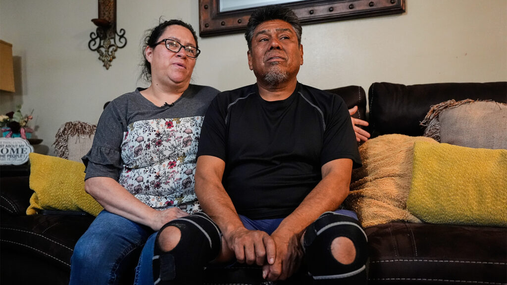 As Shutdown Drags On, These People Will Lose if Healthcare Subsidies Expire