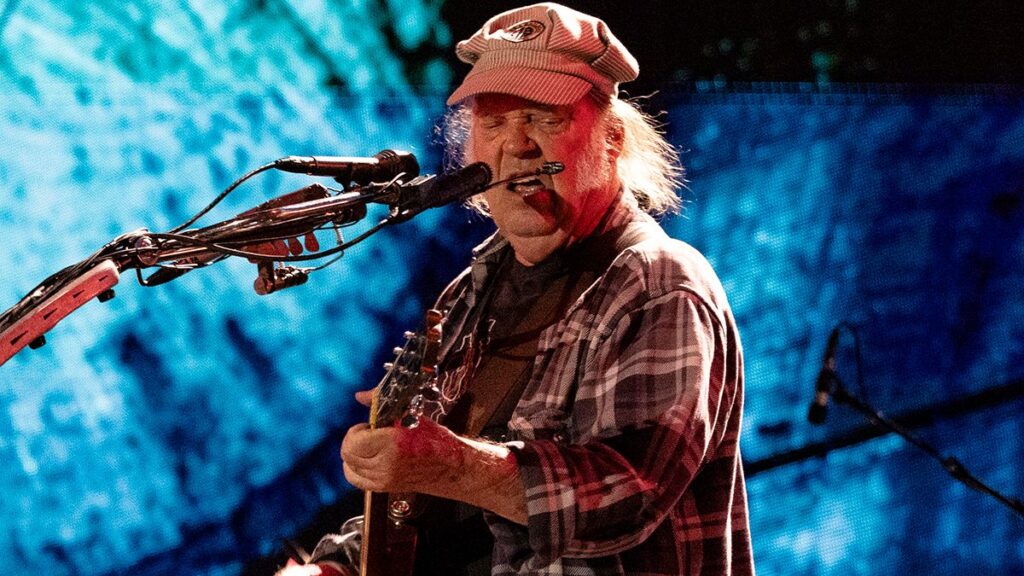 “I knew how bummed out Neil was. He wasn’t feeling like making music. He was really sick”: How Willie Nelson’s son convinced Neil Young to get back on the road