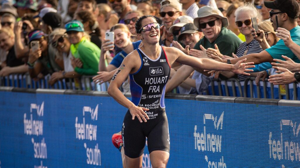 French double in junior races as Houart and Douche grab the world titles in Wollongong