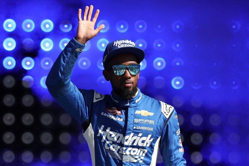 Rajah Caruth signs with JR Motorsports for part-time NASCAR Xfinity schedule