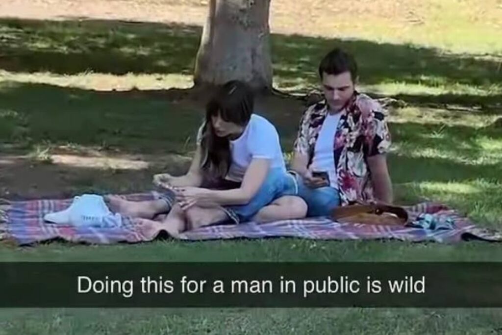 21 Low-Key Ridiculous Things Celebs Did For Money, Clout, Or Attention 21 Low-Key Ridiculous Things Celebs Did For Money, Clout, Or Attention