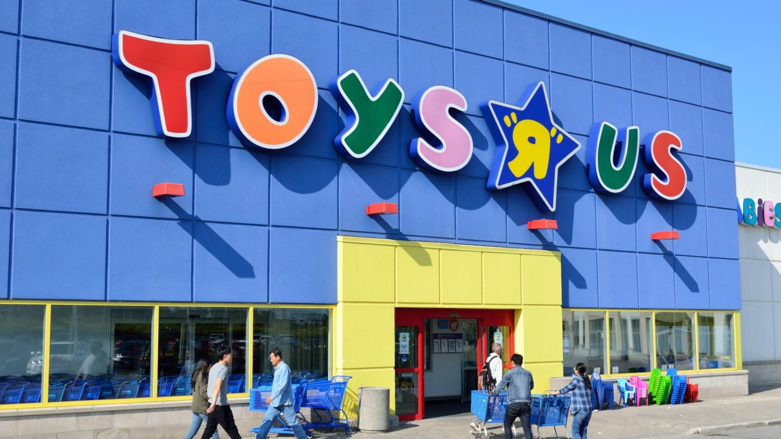 Toys “R” Us Canada warns customers’ info leaked in data breach