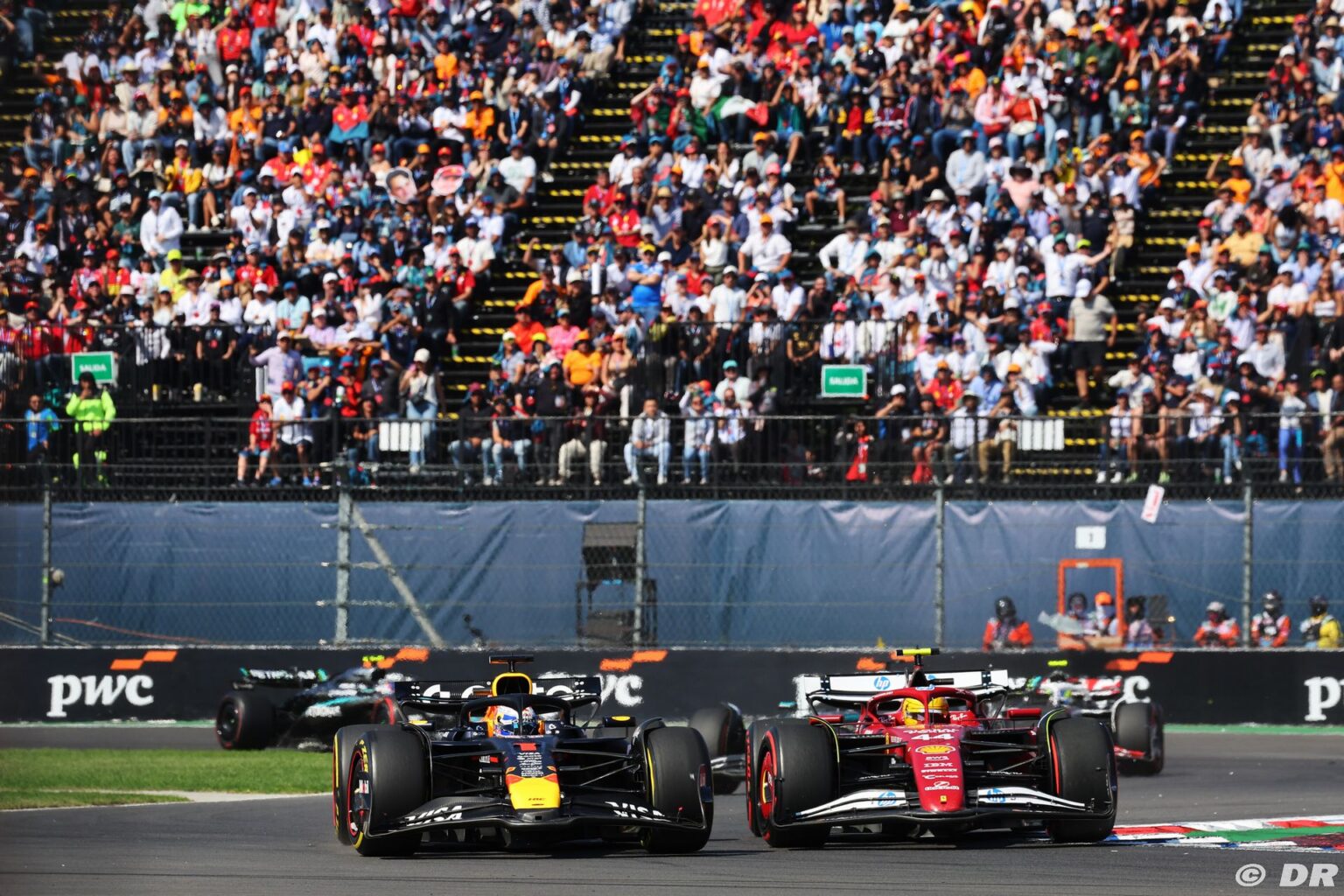 La course de Verstappen a rassuré Marko, le titre reste possible