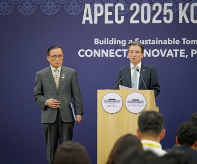 U.S., South Korea reach trade and investment deal during Trump visit, Seoul says U.S., South Korea reach trade and investment deal during Trump visit, Seoul says