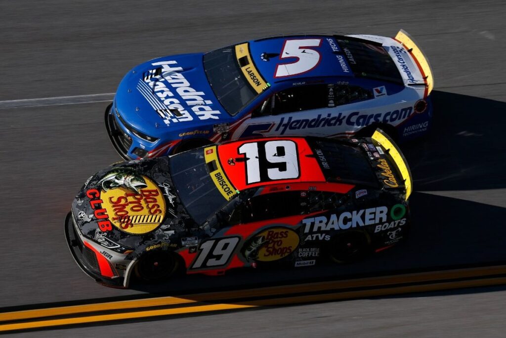 Hendrick vs. Gibbs: Who will prevail in this battle of NASCAR giants?