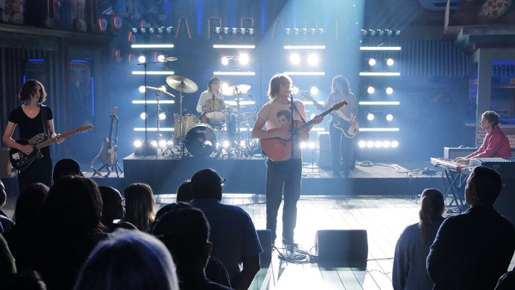 “I found this in a store and it sounded amazing. It cost about $500 less than a Fender would”: Geese are the latest indie-rock phenomenon – and their lead guitarist is repping this Billy Corgan-approved guitar brand “I found this in a store and it sounded amazing. It cost about $500 less than a Fender would”: Geese are the latest indie-rock phenomenon – and their lead guitarist is repping this Billy Corgan-approved guitar brand