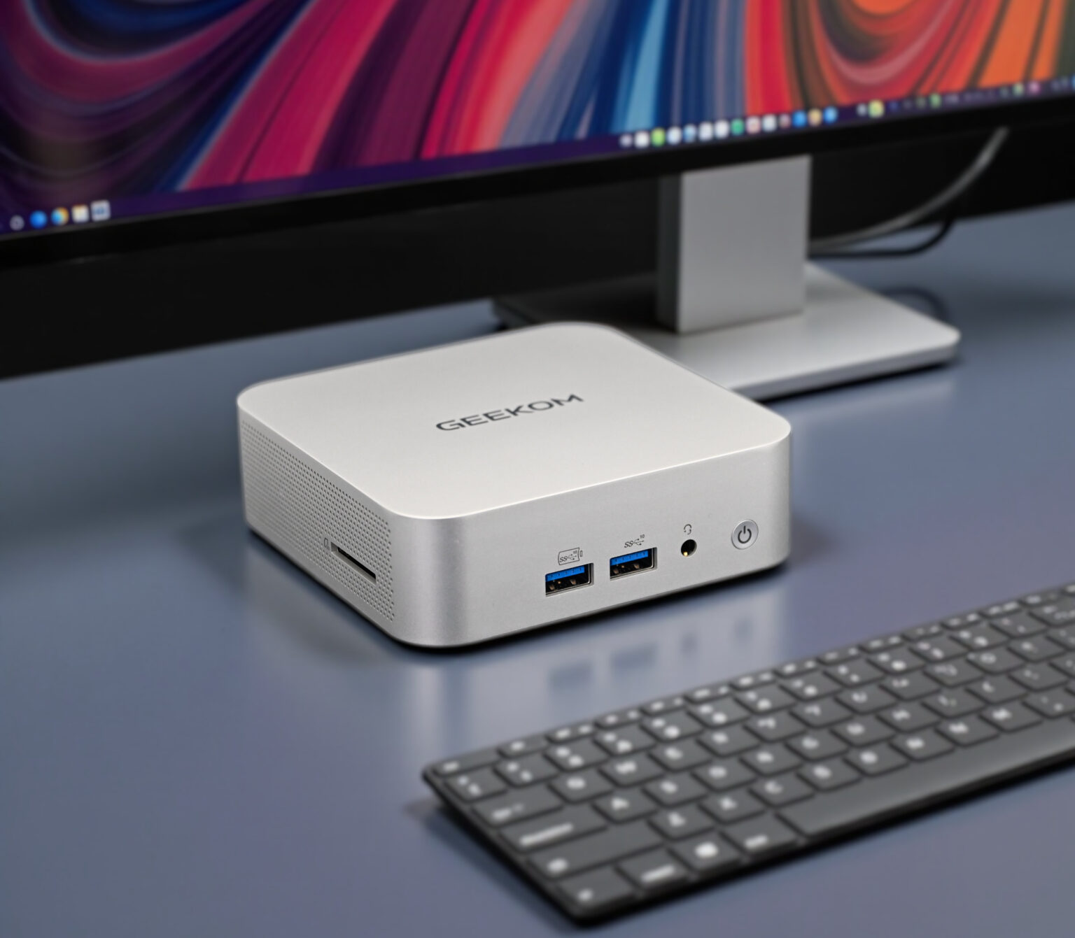 Geekom A8 with Ryzen 7 8745HS: Is the mini-PC worth it?