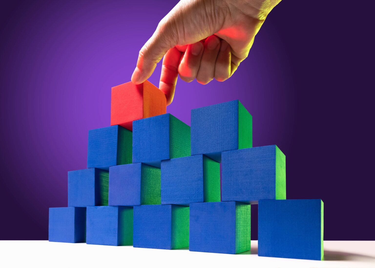 The ‘Stack Dating’ Trend Promises To ‘Optimize’ Your Love Life, But Experts Aren’t Convinced