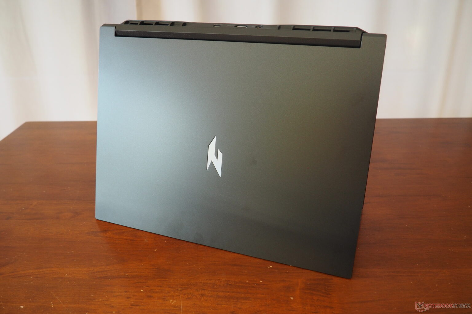 Battery miracle: Acer Nitro V 16 AI delivers surprisingly long battery life Battery miracle: Acer Nitro V 16 AI delivers surprisingly long battery life