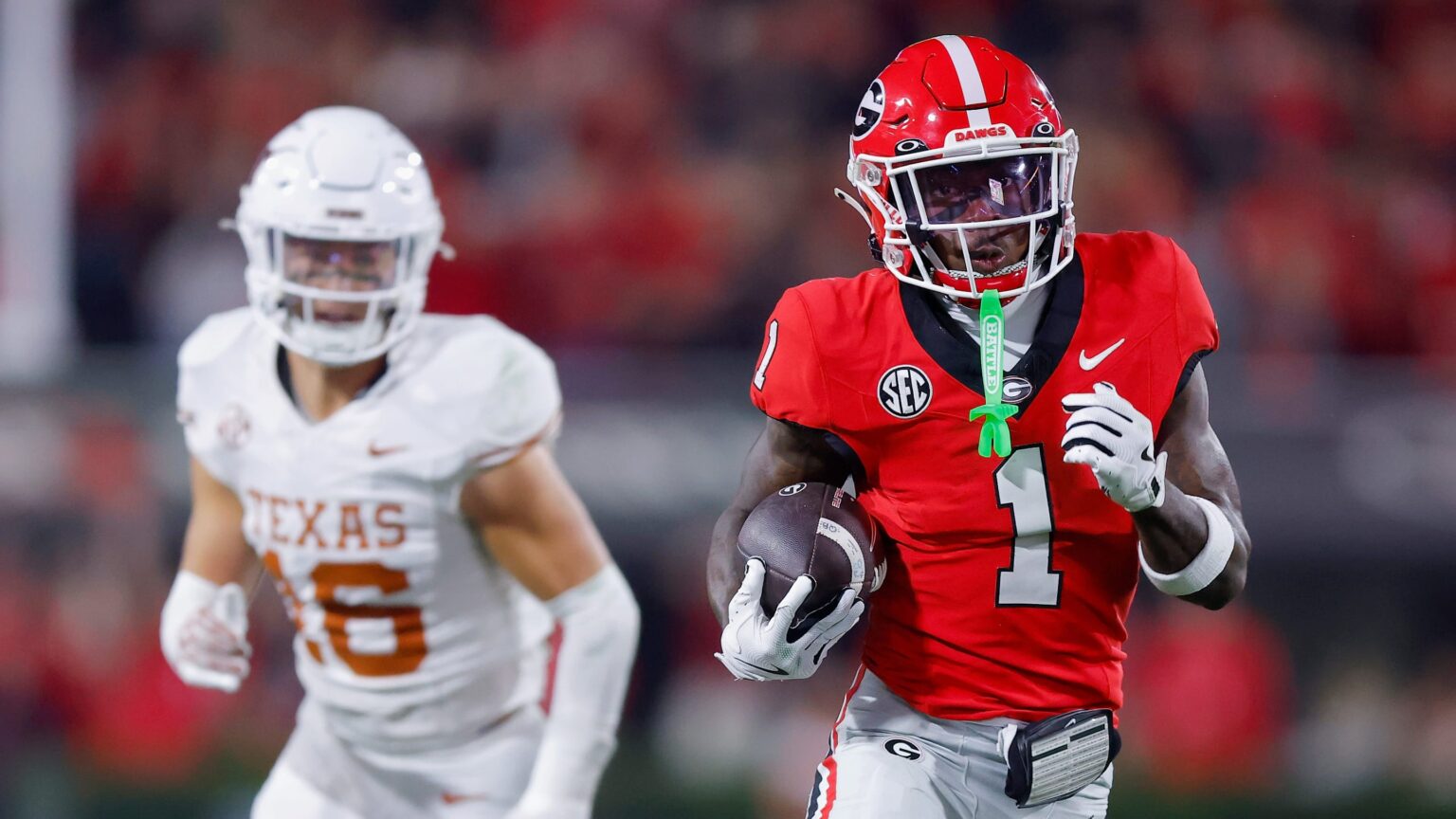 College football rankings: Projected AP Top 25 after Georgia ends Texas, Alabama upset, A&M and USC survive