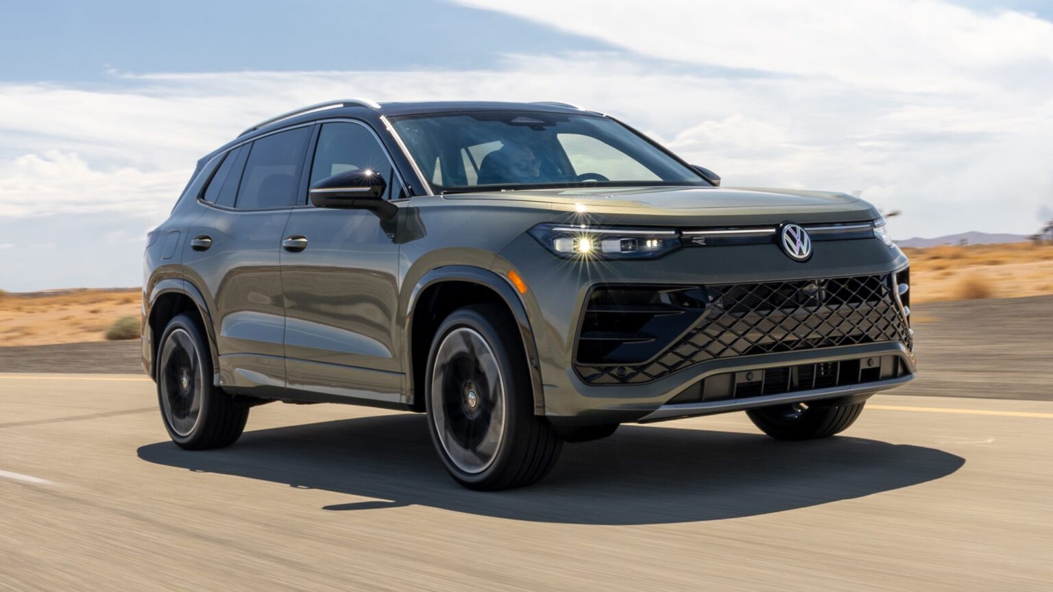 Das Auto: The Volkswagen Tiguan Has GTI Soul in an SUV Body Das Auto: The Volkswagen Tiguan Has GTI Soul in an SUV Body