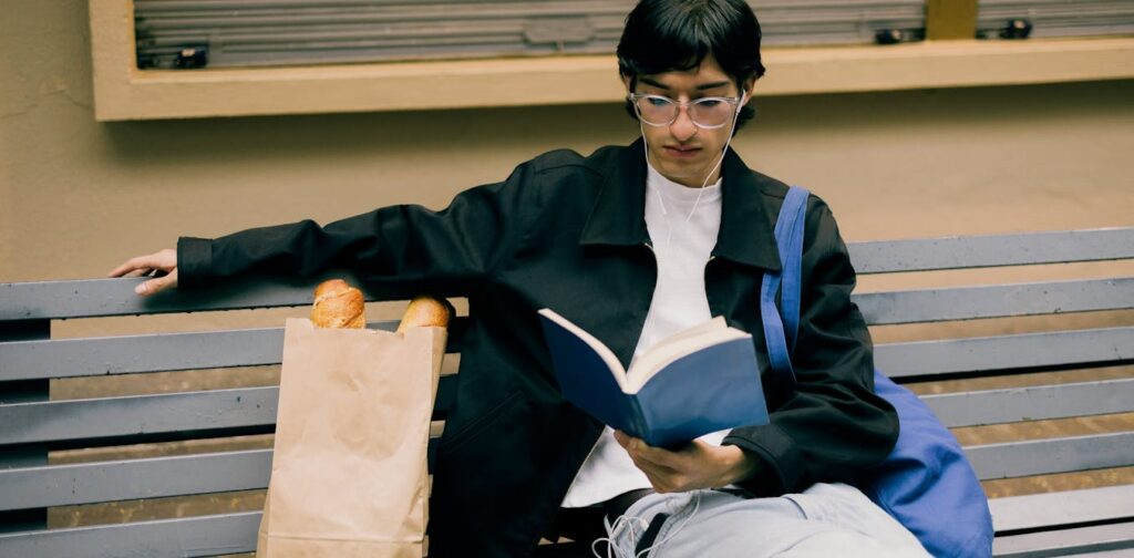 The rise of the ‘performative male:’ How young men are experimenting with masculinity online The rise of the ‘performative male:’ How young men are experimenting with masculinity online