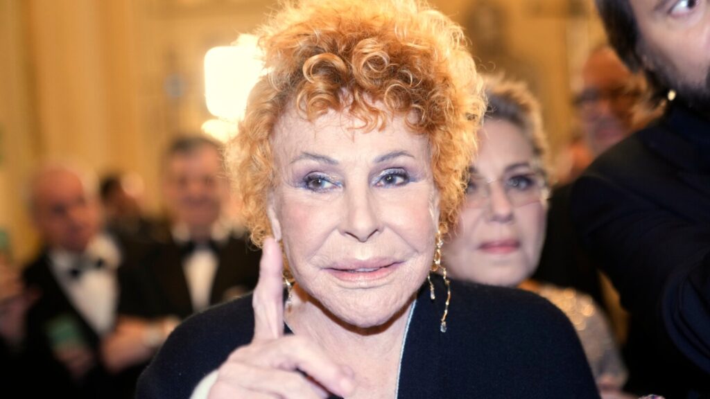 Beloved Italian singer Ornella Vanoni, whose iconic career spanned 70 years, dies at 91