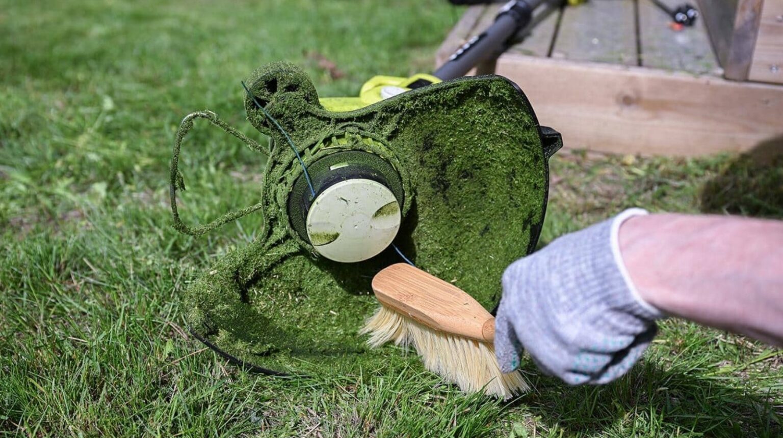 How To Clean Dirty Outdoor Power Tools So They Look Brand New