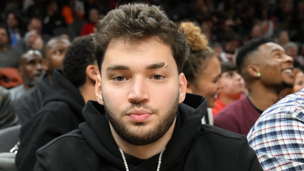 Adin Ross Admits To Using N-Word During Viral Livestream: “I’m Not Fake” Adin Ross Admits To Using N-Word During Viral Livestream: “I’m Not Fake”