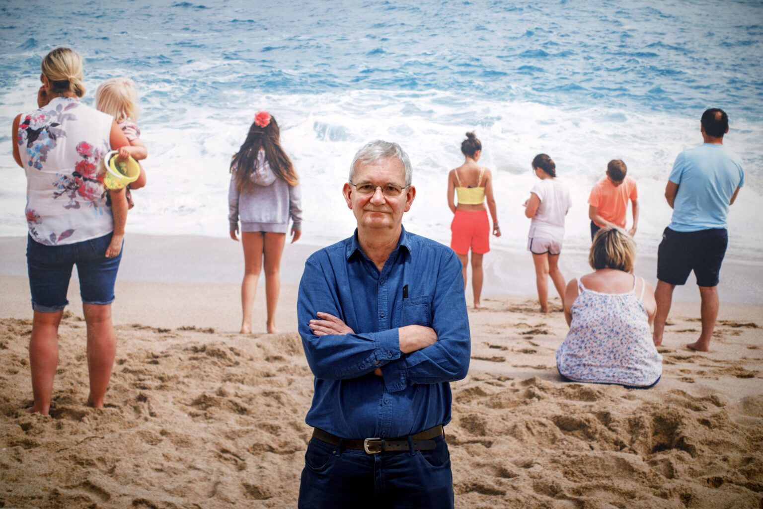 Photographer Martin Parr, Chronicler of the Beauty and Banality of British Life, Dies at 73