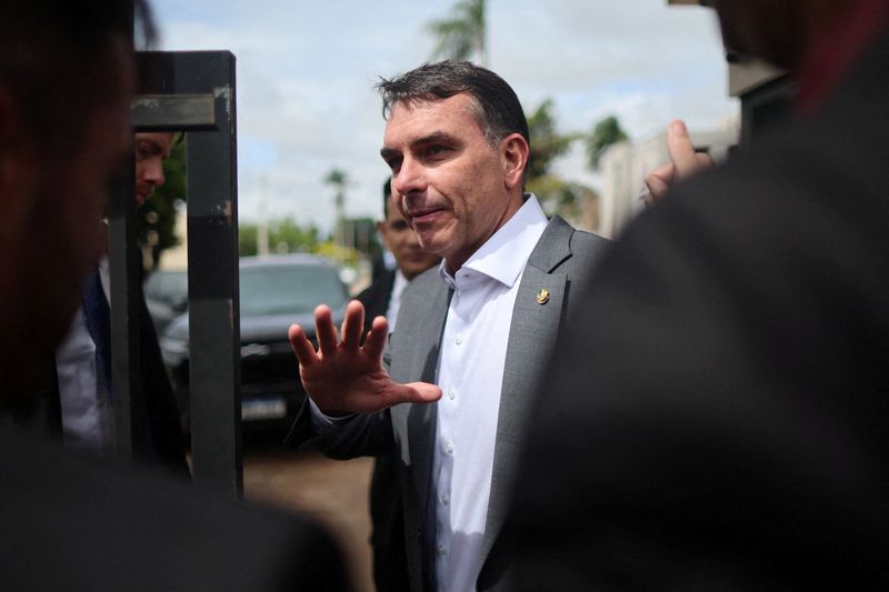Flavio Bolsonaro confirms Brazil presidential run, says the decision ’irreversible’ Flavio Bolsonaro confirms Brazil presidential run, says the decision ’irreversible’