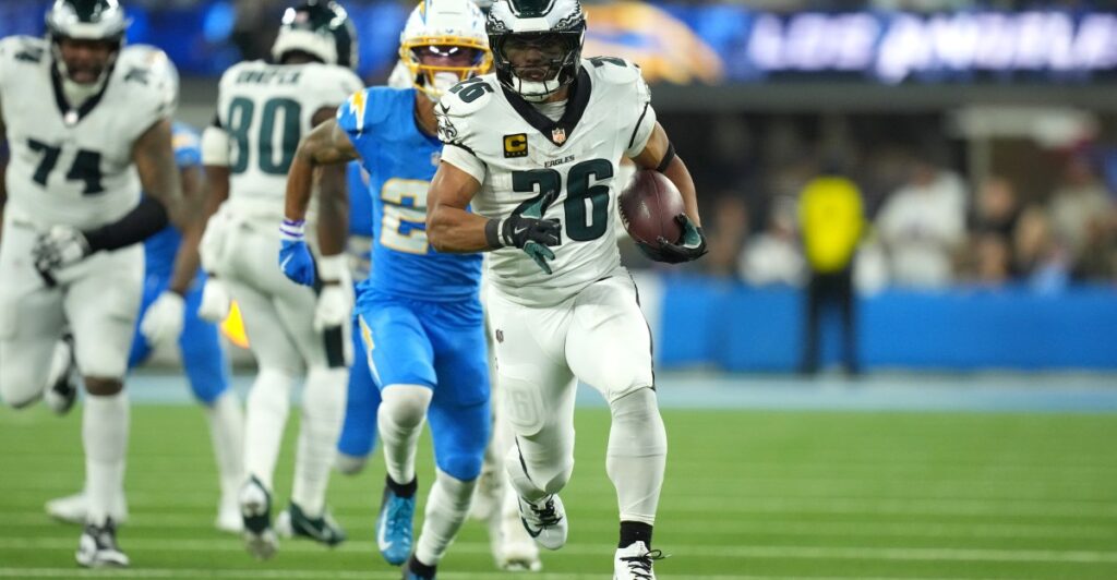 Eagles-Chargers Film Review: Weirdly, there were some positive signs on offense Eagles-Chargers Film Review: Weirdly, there were some positive signs on offense