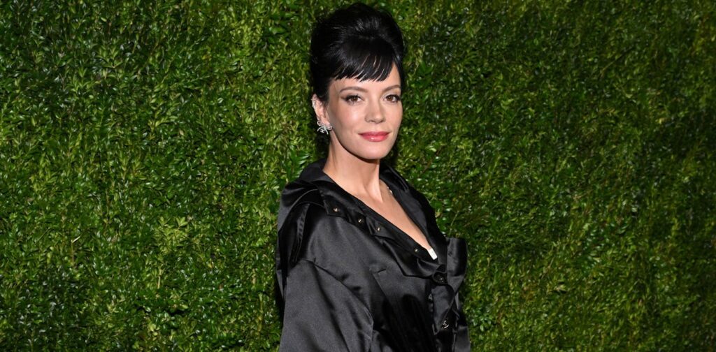 Lily Allen’s West End Girl reflects the idea that women are becoming increasingly disaffected with men Lily Allen’s West End Girl reflects the idea that women are becoming increasingly disaffected with men