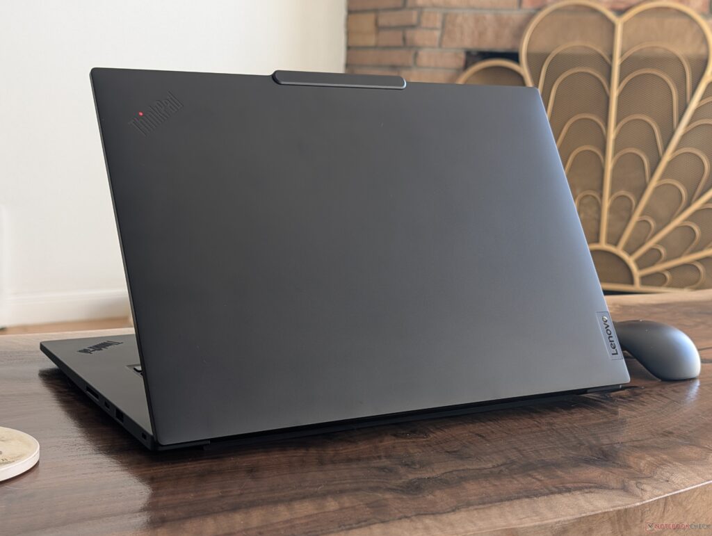 Lenovo ThinkPad P1 Gen 8 drops AC adapter port, switches to smaller USB-C charging only Lenovo ThinkPad P1 Gen 8 drops AC adapter port, switches to smaller USB-C charging only