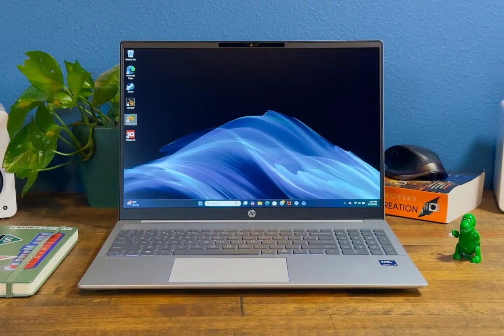 HP OmniBook 5 16 review: An odd duck of a laptop