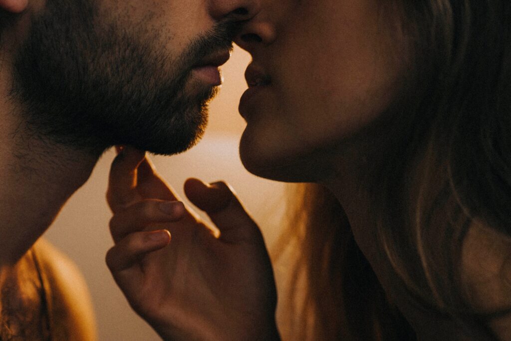 What to Know About the ‘Hotwifing’ Kink in Open Relationships