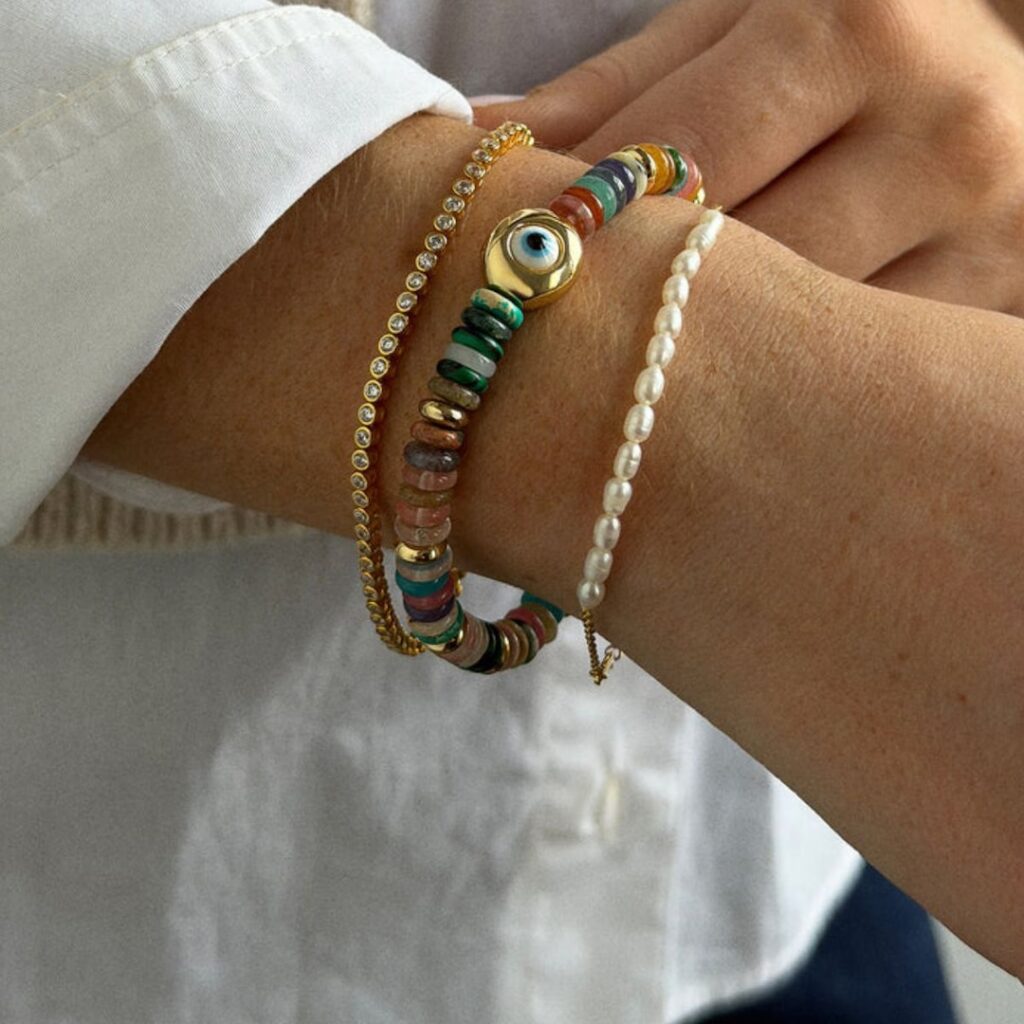 BaubleBar’s End-Of-Year Sale: $8 Earrings, $10 Necklaces & More