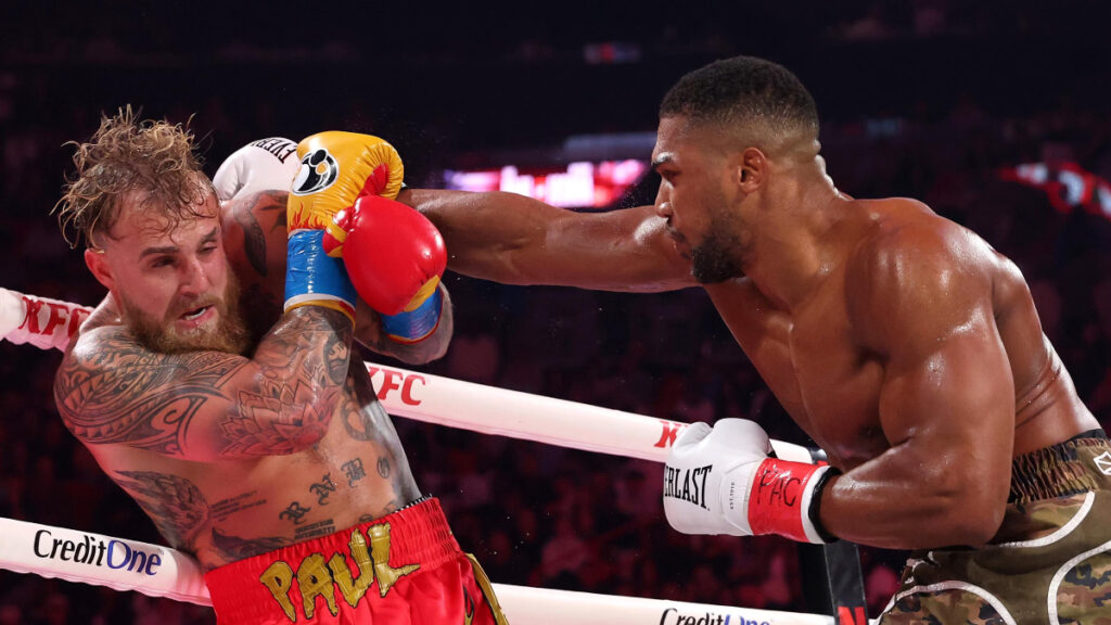 Anthony Joshua offers fight proposal to Tyson Fury after stopping Jake Paul