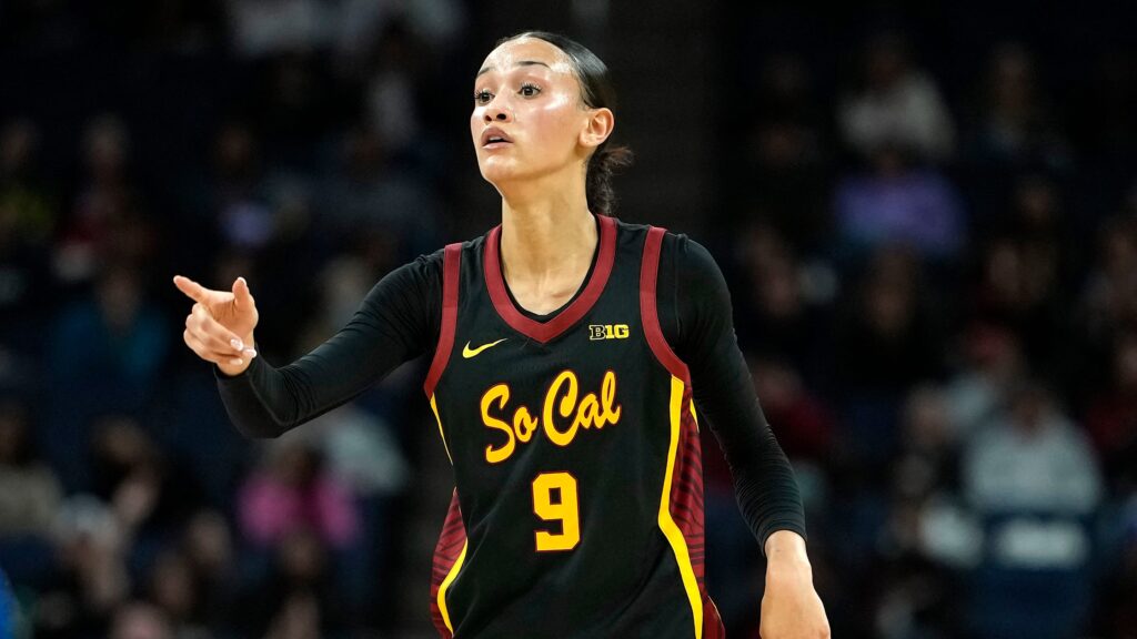 Jazzy Davidson, Grace Knox and the most impressive freshmen in WBB so far this season