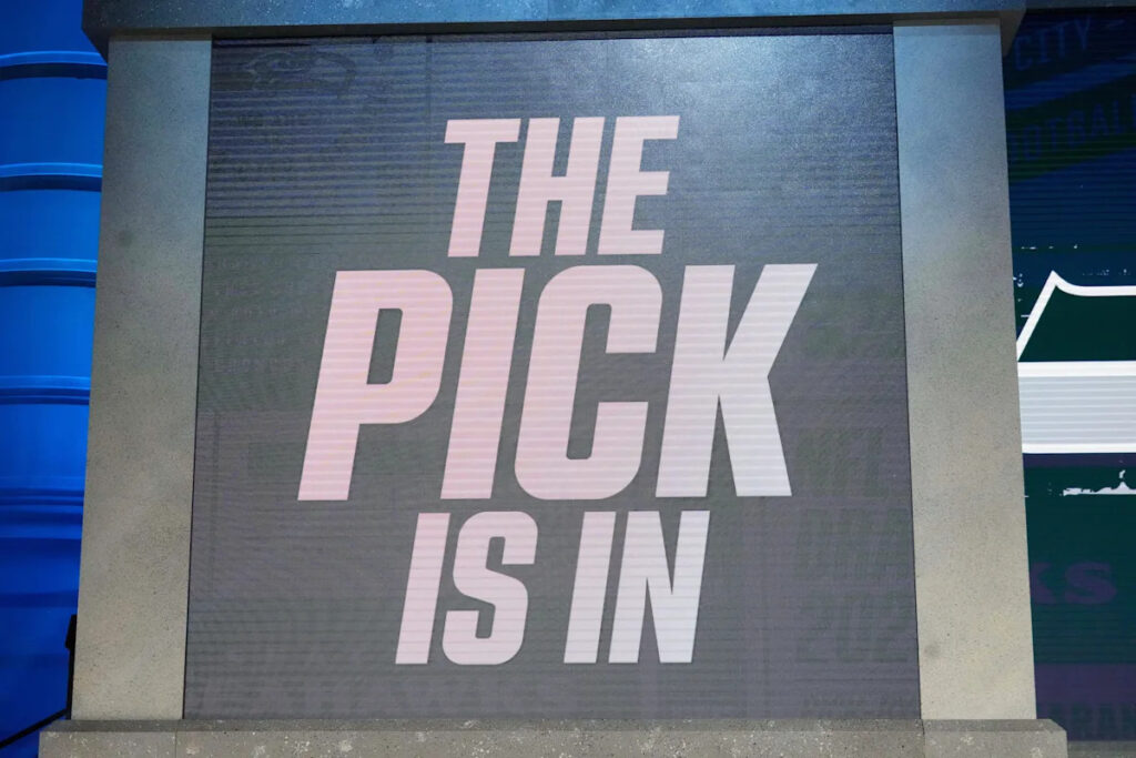 2026 NFL draft: Current order in Round 1 heading into Week 17