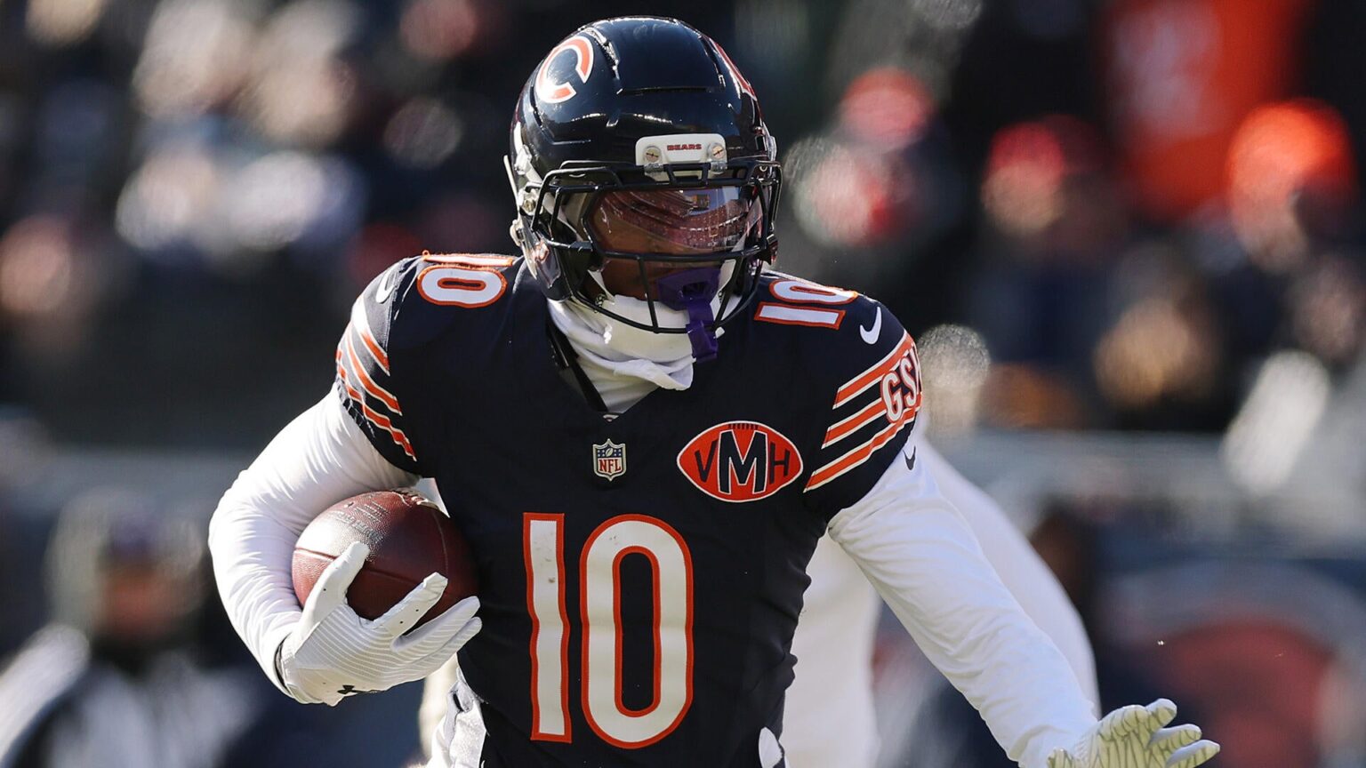 Fantasy Football Week 17 Sleepers: Luther Burden III is poised to shine in return from injury