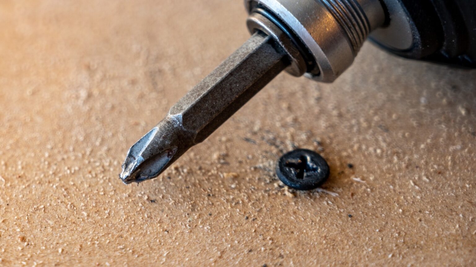 The Simple Rubber Band Trick That Can Remove A Stripped Screw