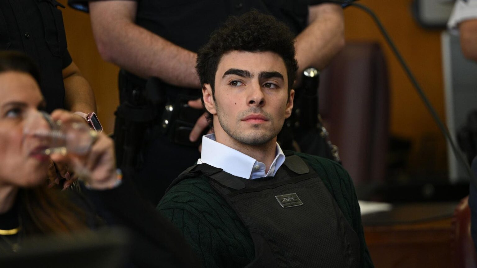 Man Allegedly Attempts To Break Luigi Mangione Out Of Jail Using Blade