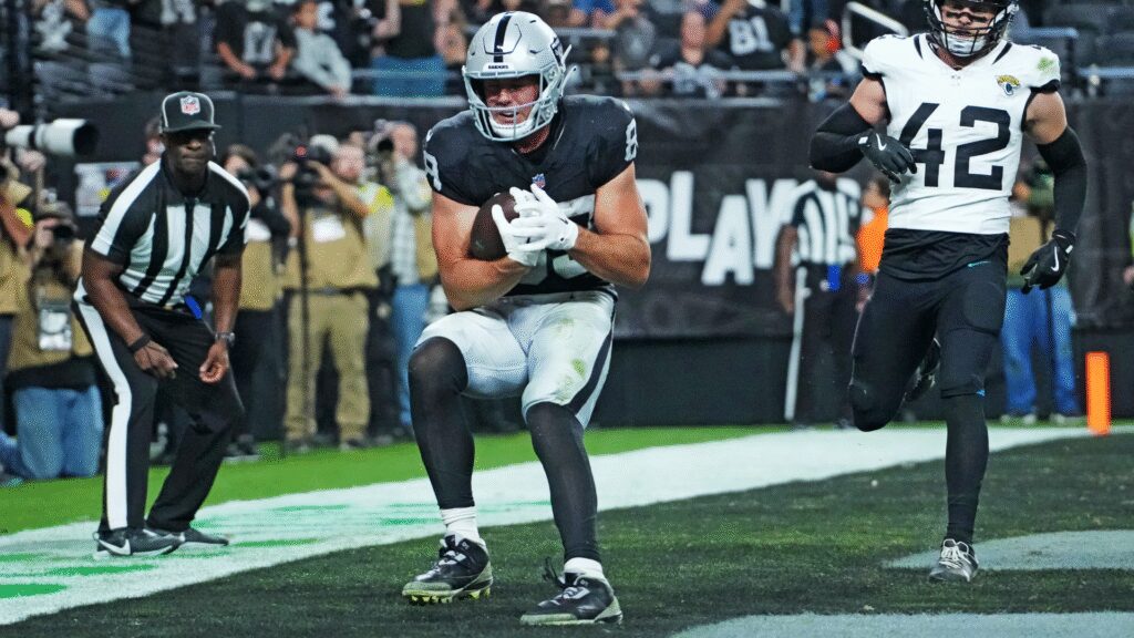 2026 Dynasty Fantasy Football Tight End Rankings and Tiers: Bowers listed as TE1 despite Raiders’ struggles