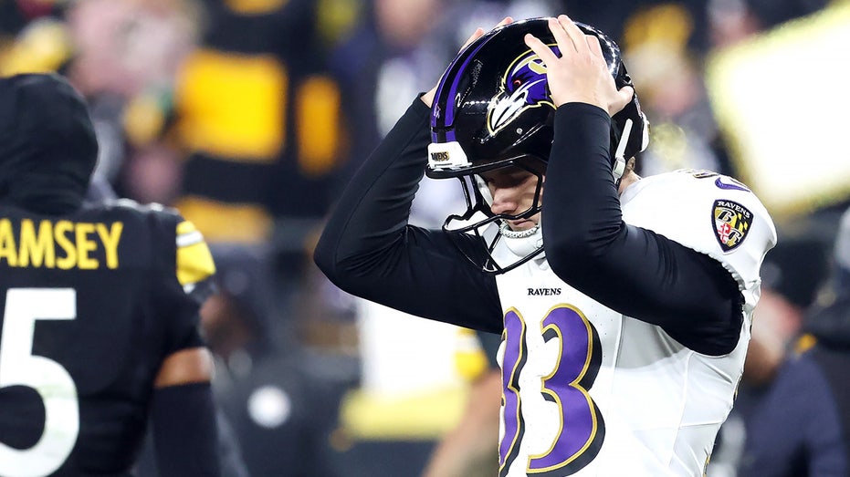 Ravens’ season ends in heartbreak as missed walk-off field goal gives Steelers final playoff spot Ravens’ season ends in heartbreak as missed walk-off field goal gives Steelers final playoff spot