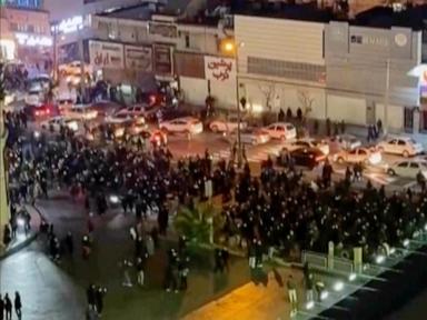 Iran supreme leader signals crackdown coming on protesters Iran supreme leader signals crackdown coming on protesters