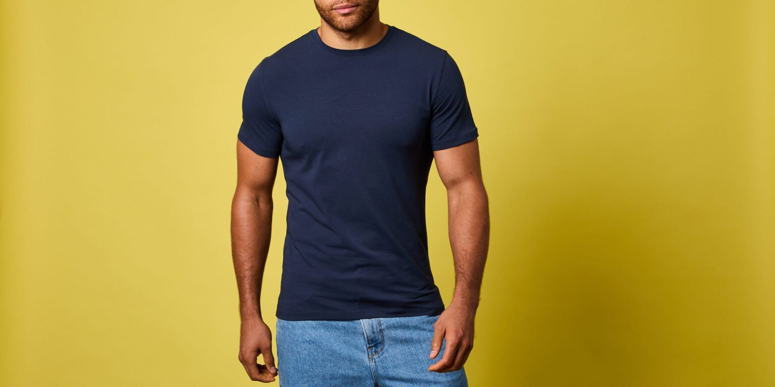 The 13 Best T-Shirts for Men, According to Style Experts