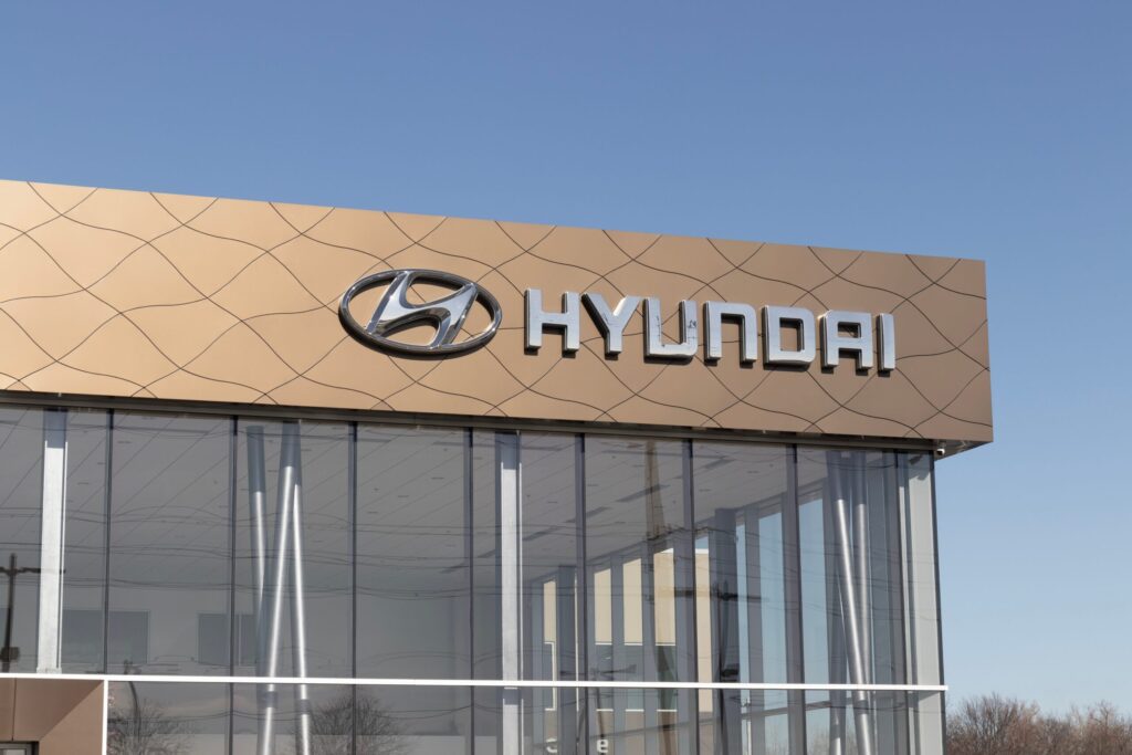 Hyundai (HYUD.L) Stock; Dips Amid Motional’s Driverless Trial Preparations in Las Vegas
