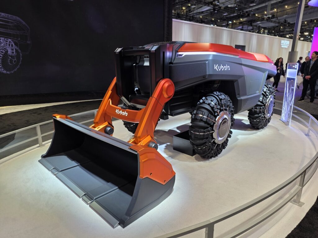 Kubota Reveals “Transformer” Tractor KVPR That Changes Height, Width
