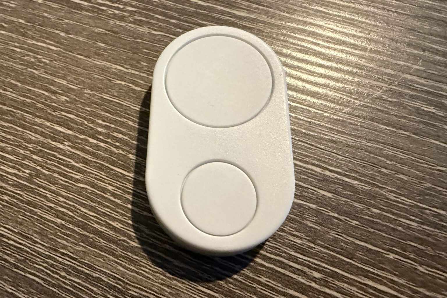 Flic Duo review: Smart home control with a ‘flic’ of your wrist