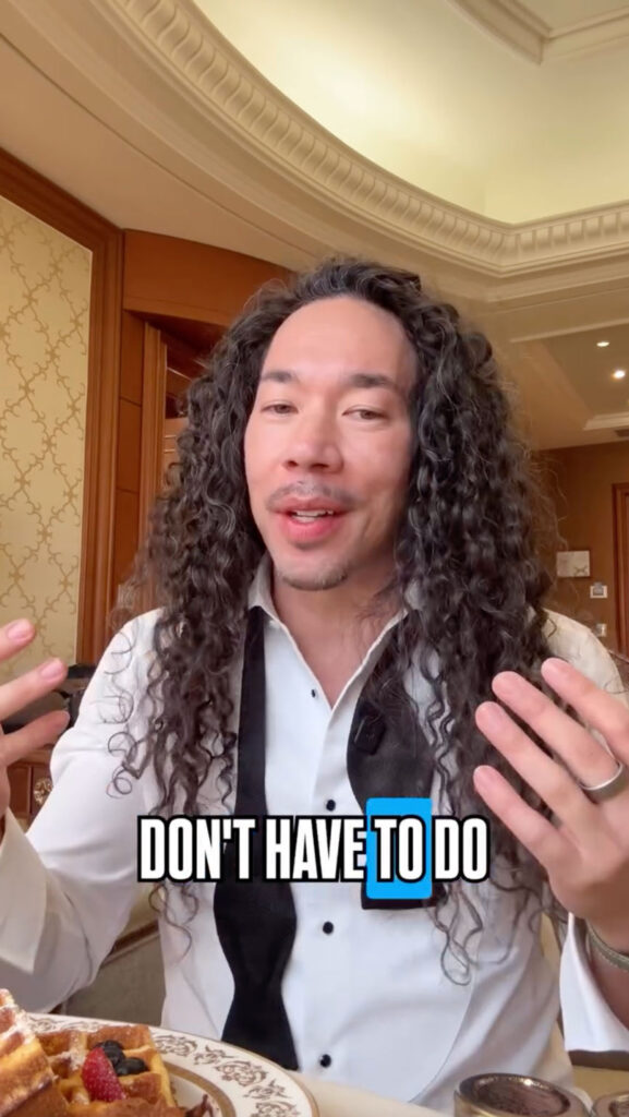 Golden Globes Glambot director sets record straight on Jennifer Lopez’s ‘rude’ red carpet behavior