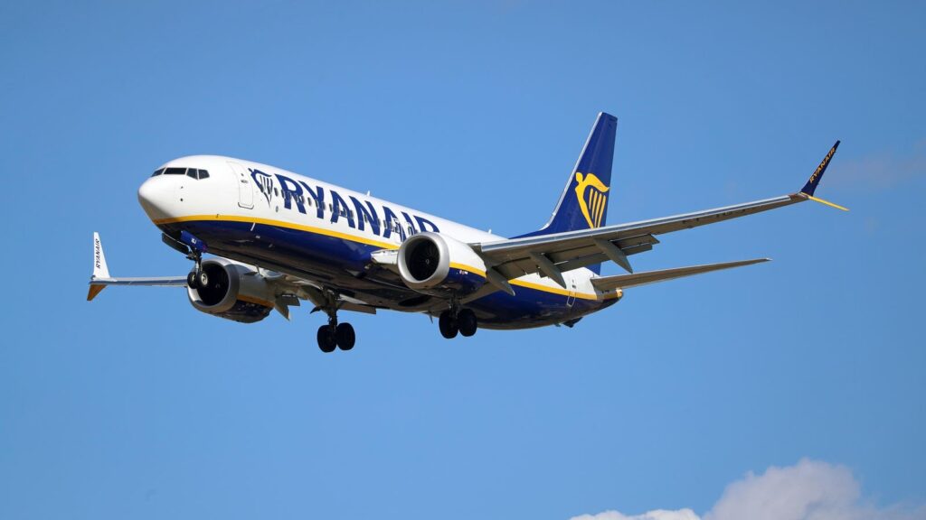 Elon Musk Suggests He Wants To Buy Ryanair Elon Musk Suggests He Wants To Buy Ryanair