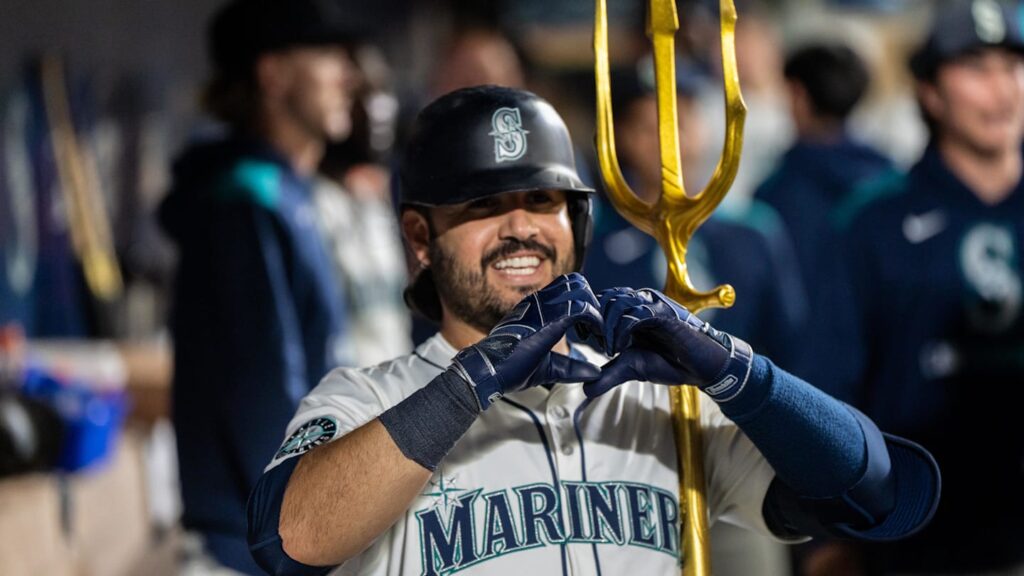 Red Sox Linked To Mariners $66 Million Slugger After Losing Alex Bregman Red Sox Linked To Mariners $66 Million Slugger After Losing Alex Bregman