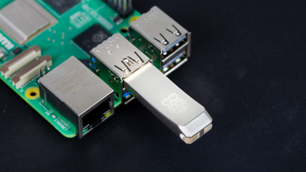 Raspberry Pi launches a USB flash drive that won’t flake under pressure Raspberry Pi launches a USB flash drive that won’t flake under pressure