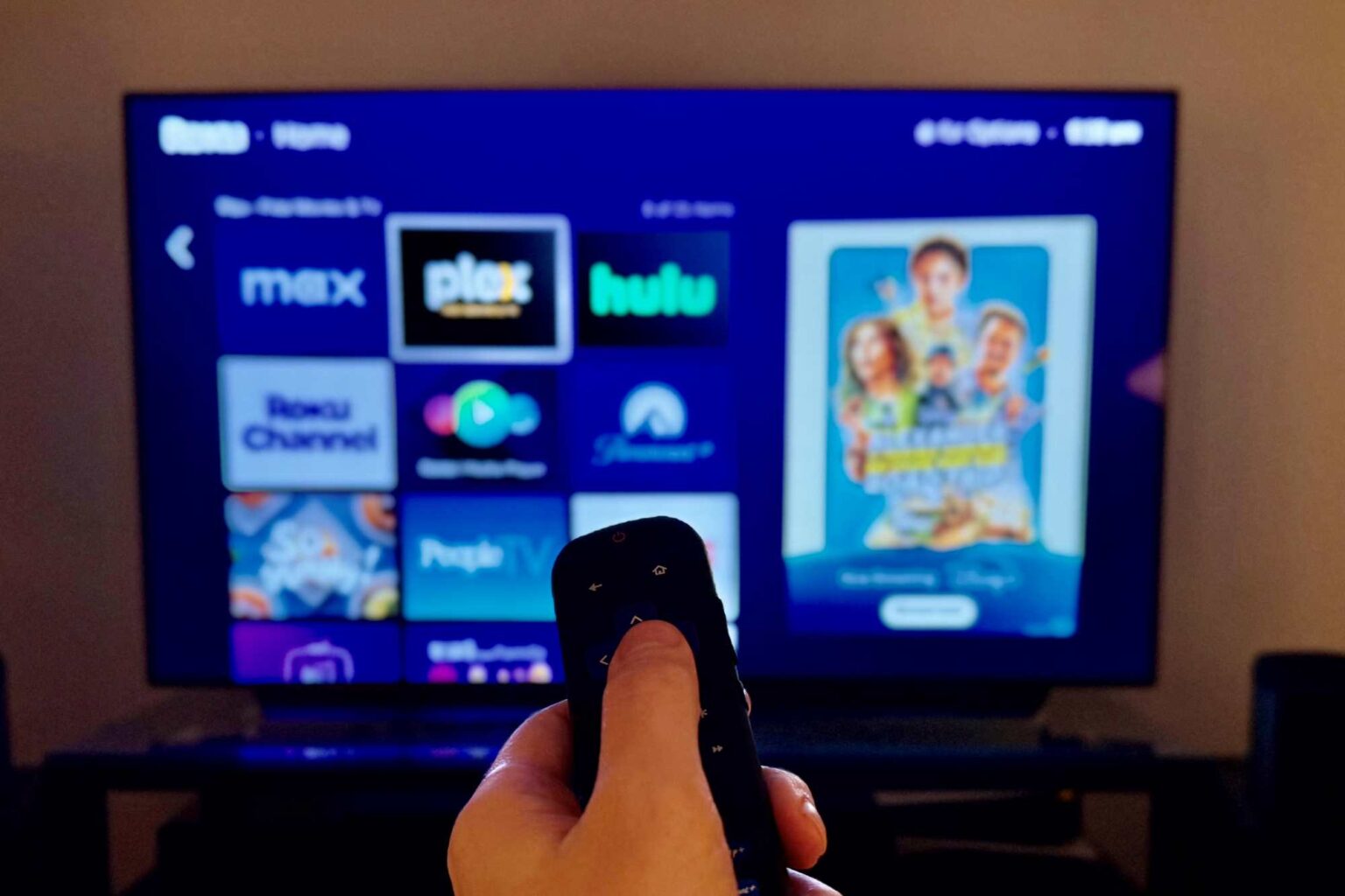Tidy up your Roku home screen in 30 seconds
